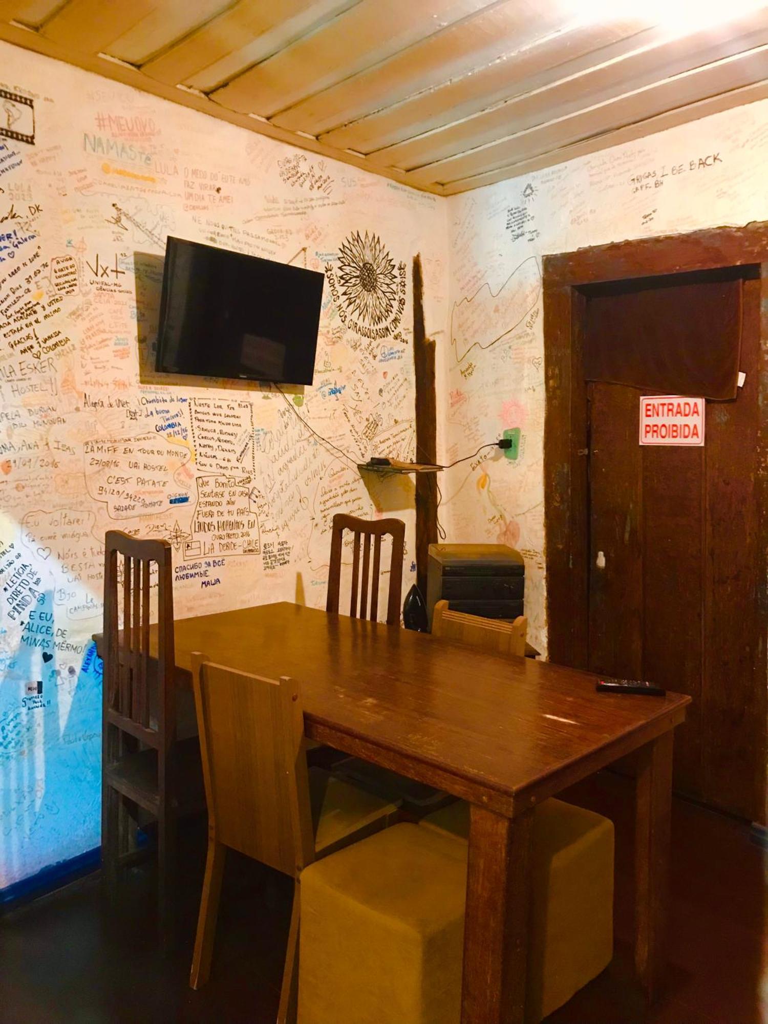 Hostel Uai 欧鲁普雷图 外观 照片