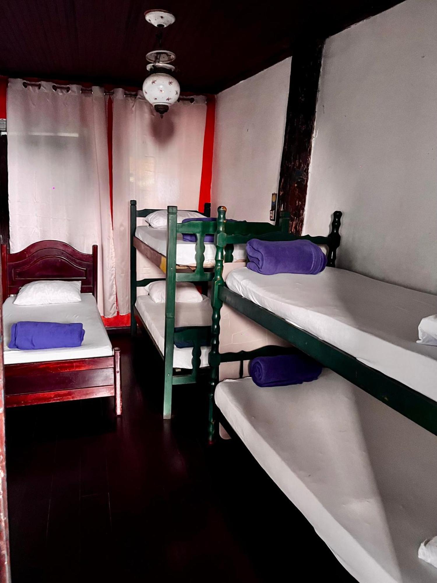 Hostel Uai 欧鲁普雷图 外观 照片